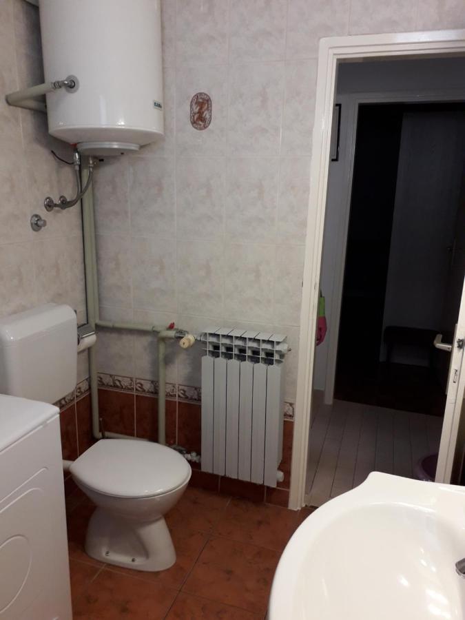 ביוגראד נה מורו Apartments J&R Babara מראה חיצוני תמונה